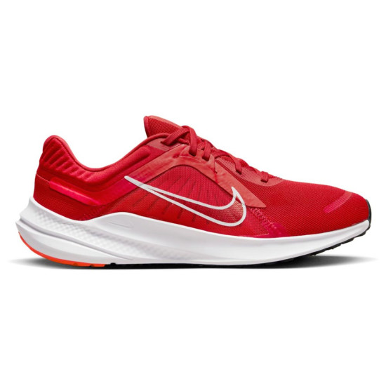 Nike Quest 5 W